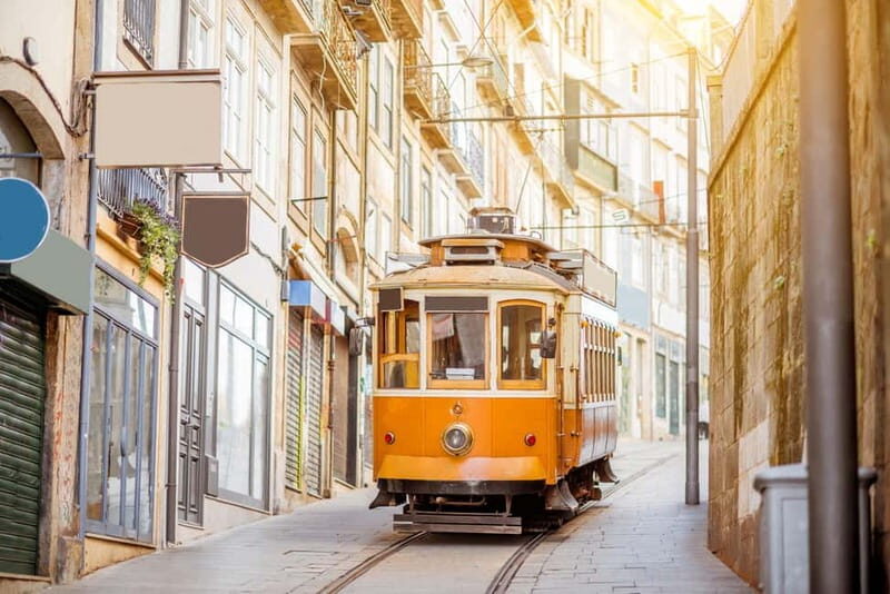Porto Walking Tour with Fado Show (small groups) - Experience Overview