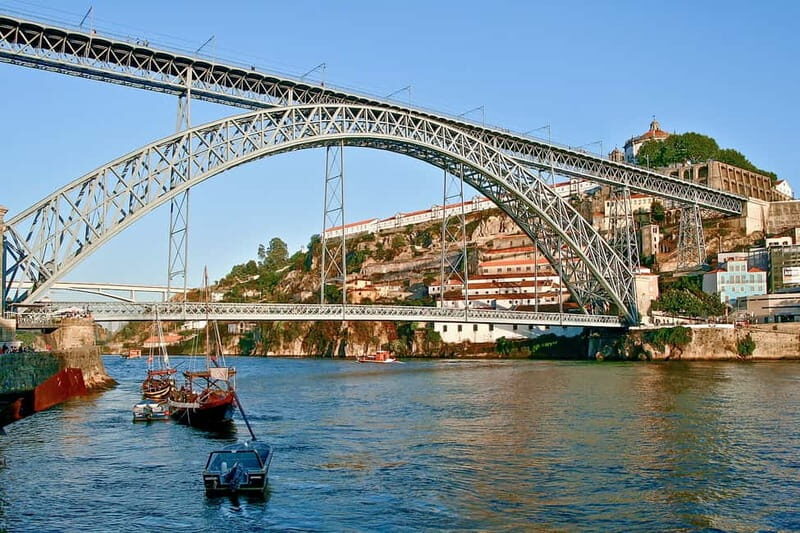 Porto Walking Tour with Fado Show (small groups) - Who Will Love This Tour?