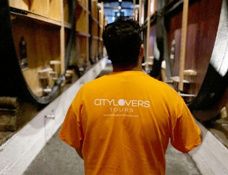 porto-wine-tasting-with-tapas-walking-tour