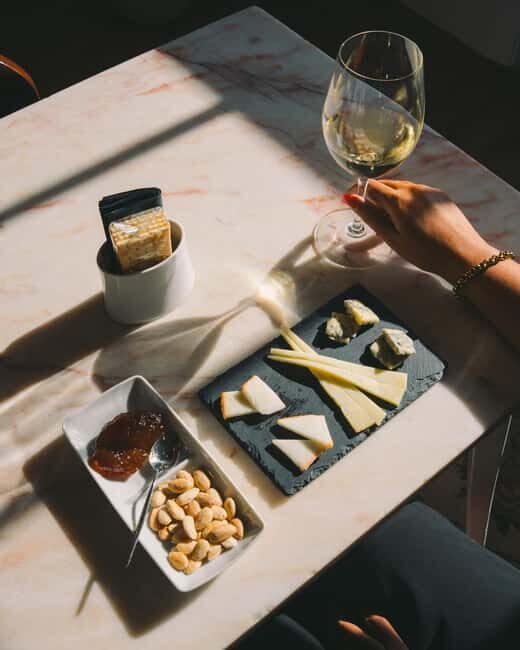 Porto: Workshops and Tastings at WOW Wine School - Three Things We Love About WOW Wine School