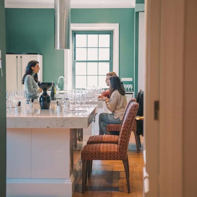 Porto: Workshops and Tastings at WOW Wine School - The Experience in Detail
