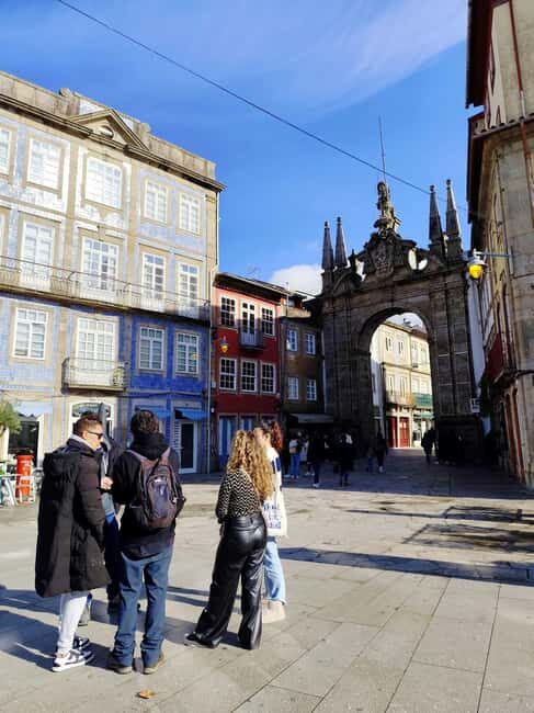 Porto:Braga & Guimarães Small-Group Full Day Tour with lunch - What to Expect on the Tour