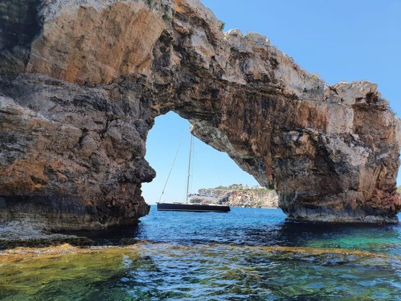 portocolom-mallorca-shared-full-day-sailing-trip