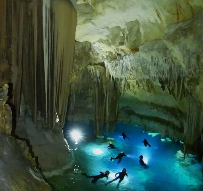 Portocolom: Snorkeling tour Sea Cave "Pirate Cave" Mallorca - An In-Depth Look at the Mallorca Pirate Cave Snorkeling Tour