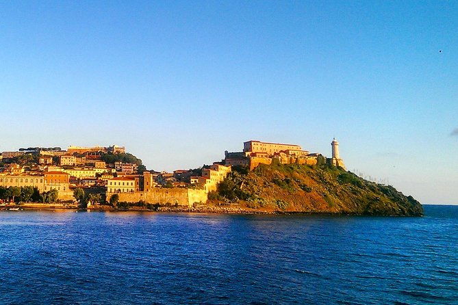 portoferraio-the-fisherman-village-chosen-by-etruscans-medici-and-napoleon