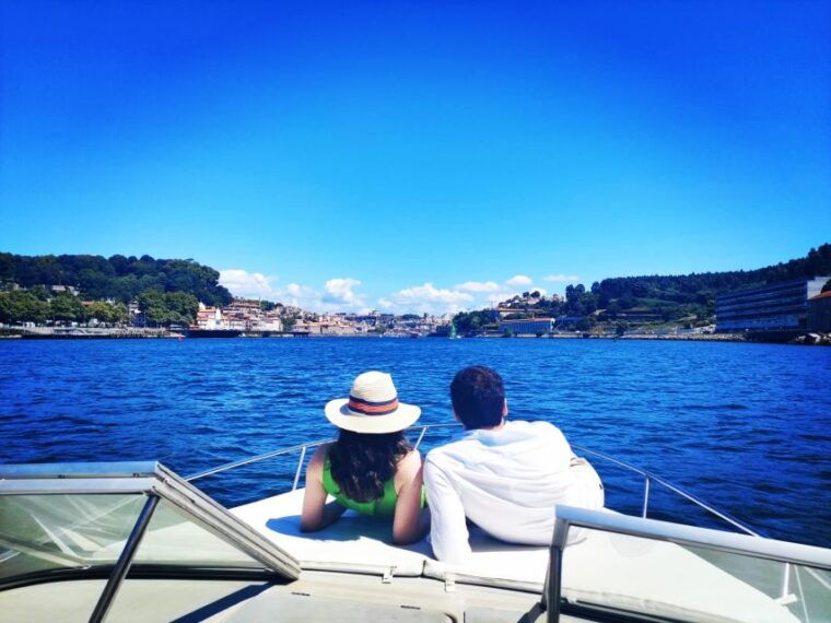 portoprivate-boat-tour-6-bridges-1h30-group-price-up-to-6px