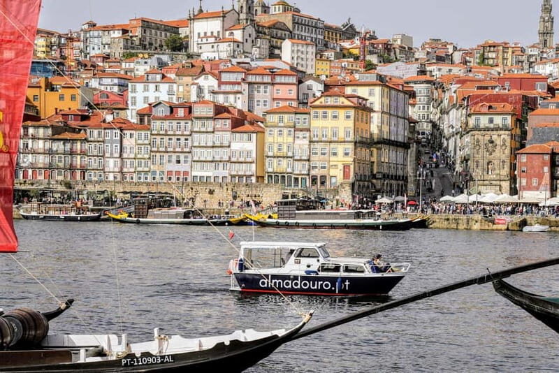 Porto:private cruiser 6 Bridges and port wine tasting/Sunset - Key Points