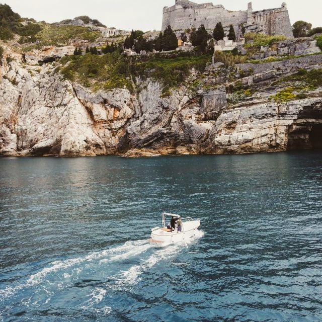 portovenere-palmaria-island-tino-and-tinetto-boat-tour
