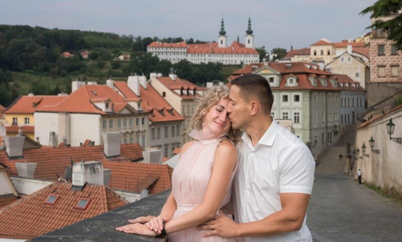portraits-in-prague-private-vacation-photographer-tour
