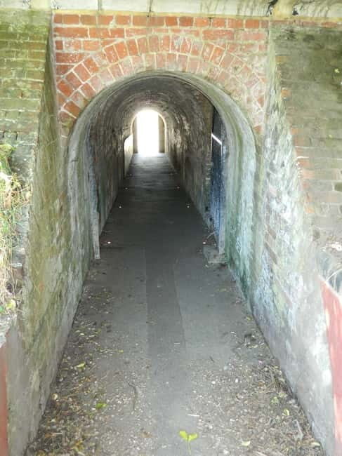 Portsmouth: Old Portsmouth Guided Walk - What Makes This Tour Special?