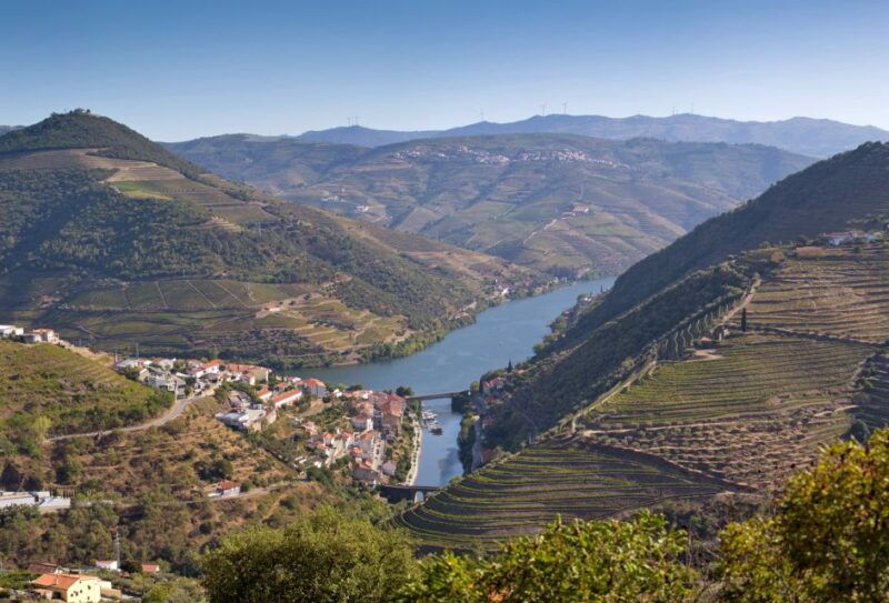 portugal-premium-bike-tour-atlantic-coast-to-douro-valley