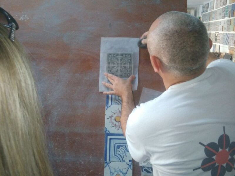 portuguese-tiles-and-wine-history-private-tour