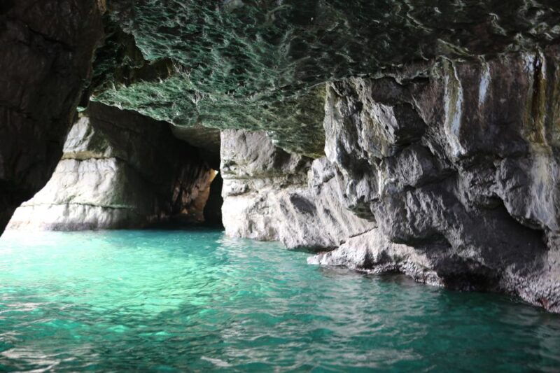 positano-private-boat-tour-to-amalfi-coast-full-day-7h