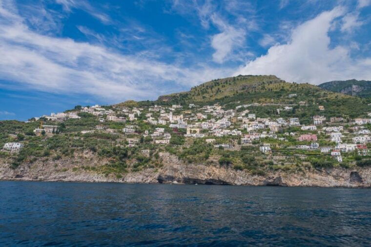 positano-private-boat-tour-to-amalfi-coast-full-day-7h