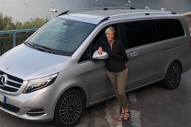 positano-private-transfer-from-to-naples-with-pompeii-guided-tour-2