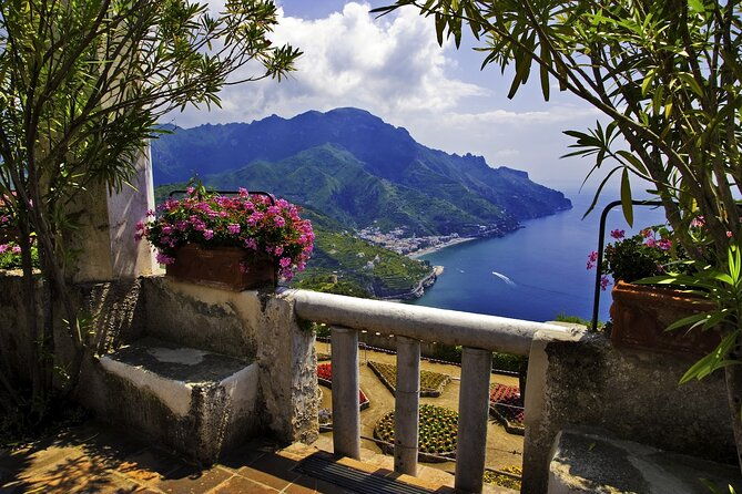 positano-sorrento-pompeii-one-day-tour