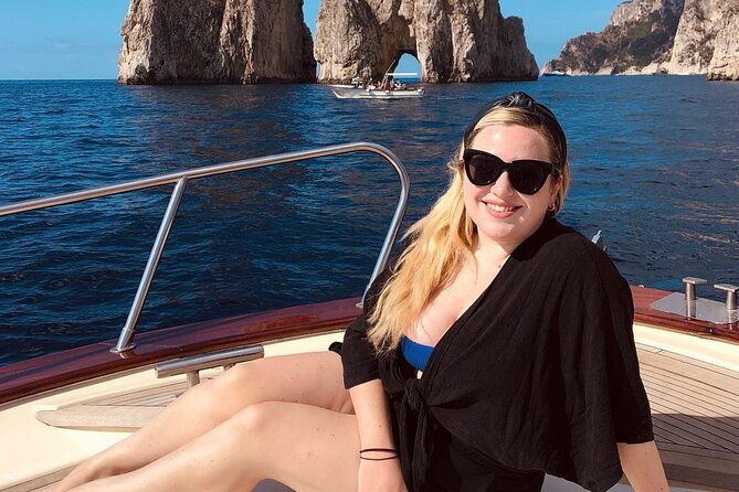 positano-to-capri-instagram-boat-tour