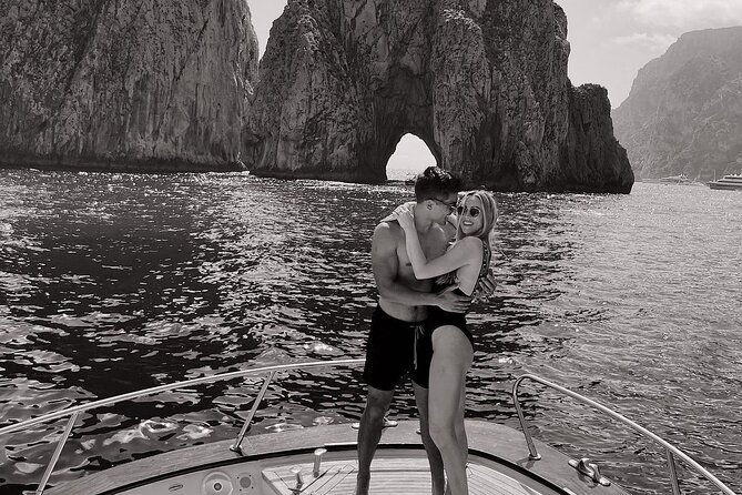 positano-to-capri-instagram-boat-tour