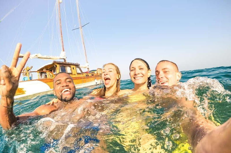 Positano:Boat Adventure 6 hours Caves Beaches visit Amalfi - Key Points
