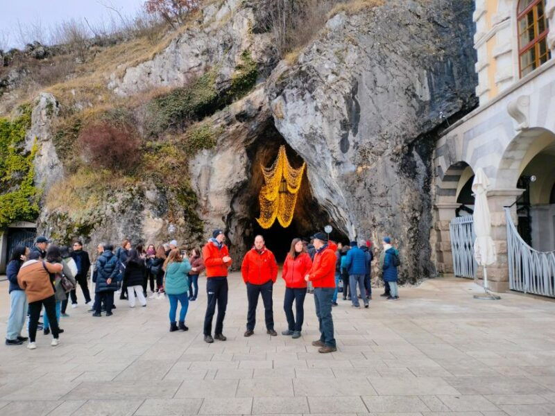 postojna-cave-and-bled-lake-day-tour-from-ljubljana