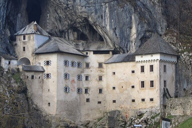postojna-cave-and-castle-minivan-tour-from-koper-trieste-piran