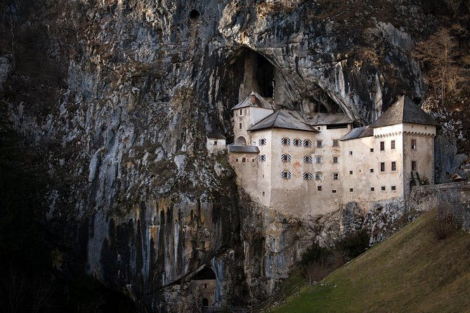 postojna-cave-predjama-castle