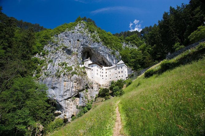 postojna-cave-predjama-castle-shore-excursion-from-rijeka