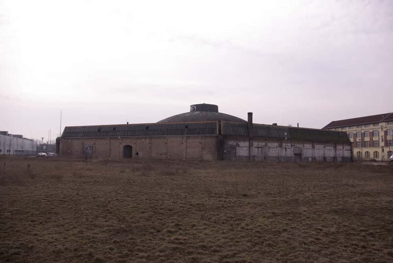 Potsdam-Babelsberg: 5-Hour-Tour "Film-History" by VW-Bus - How It Compares in Value