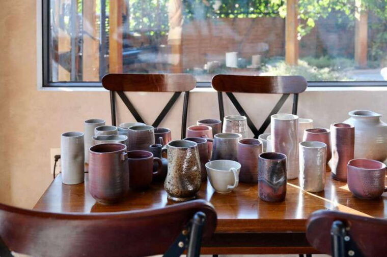 pottery-with-local-artist-fast-firing-ships-worldwide