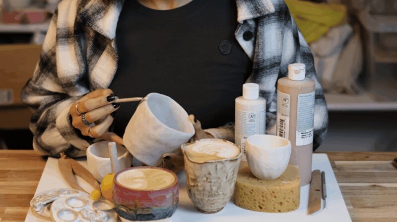 Pottery Workshop and Wine  Barcelona - Pottery Workshop and Wine in Barcelona: A Creative Escape