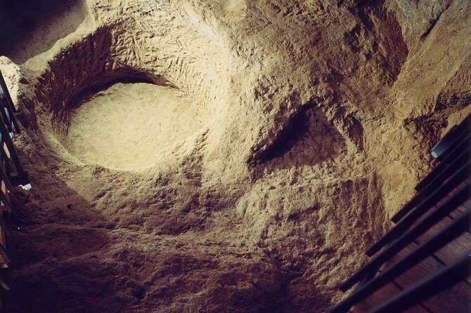 Pozzo della Cava Admission Ticket - Exploring the Hidden Depths of Orvieto: The Pozzo della Cava Experience