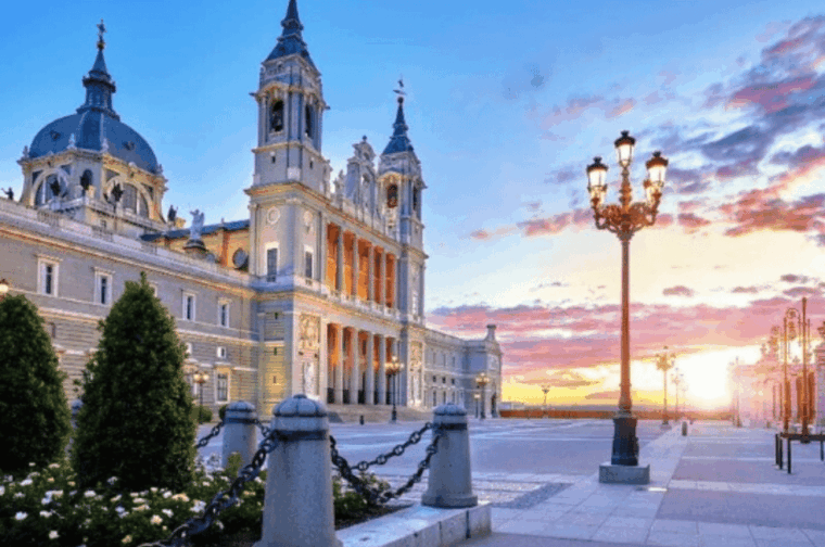 prado-museum-and-royal-palace-private-tour-2