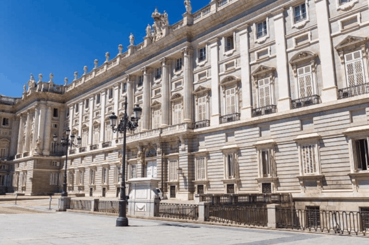 prado-museum-and-royal-palace-private-tour-2