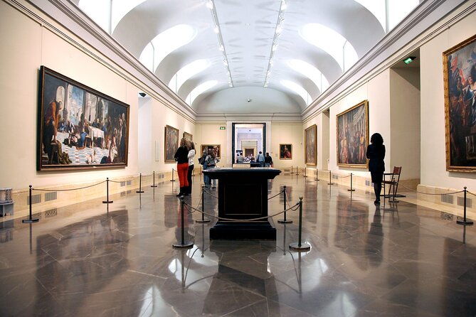 prado-museum-and-royal-palace-private-tour-in-madrid