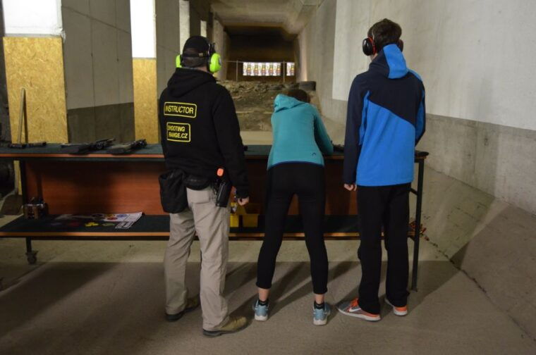 prague-1-5-hour-ak47-shooting-range-experience