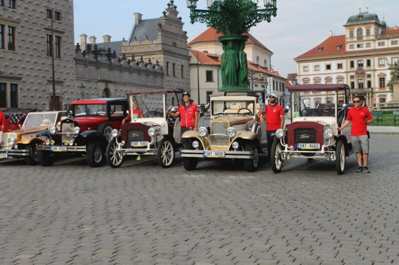 prague-1-5-hour-vintage-car-tour