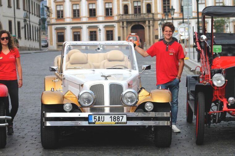 prague-1-5-hour-vintage-car-tour