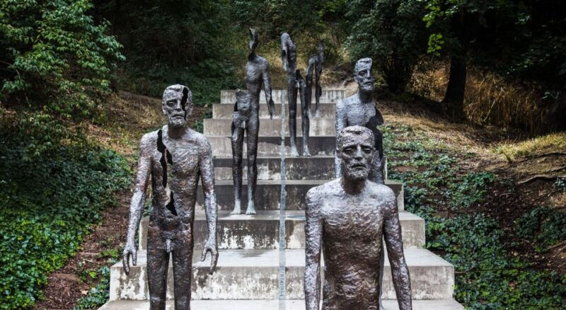 prague-3-hour-communism-and-world-war-2-e-bike-tour