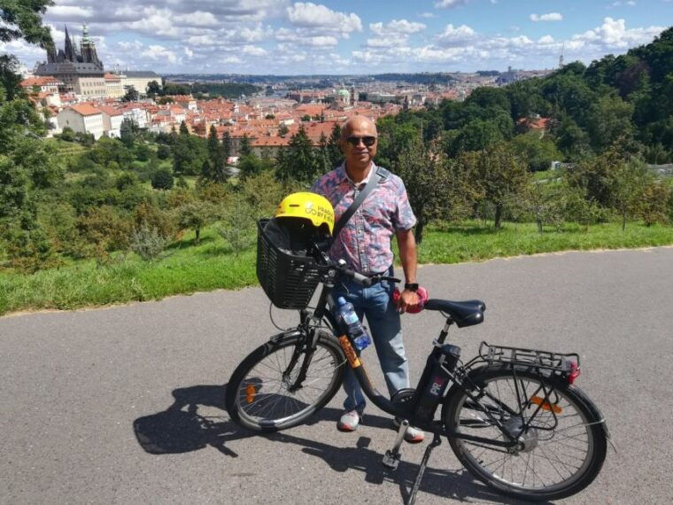 prague-3-hour-communism-and-world-war-2-e-bike-tour