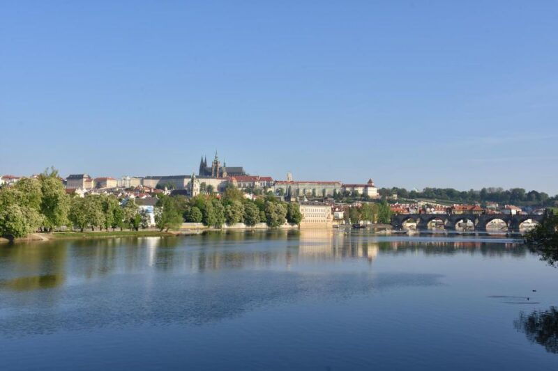 prague-3-hour-tour-with-astronomical-clock-admission