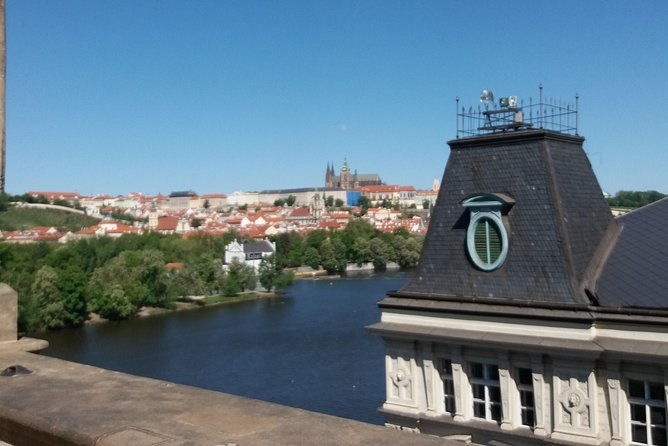 prague-airport-private-departure-transfer-2