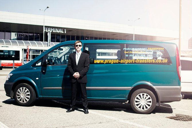 prague-airport-shared-departure-transfer