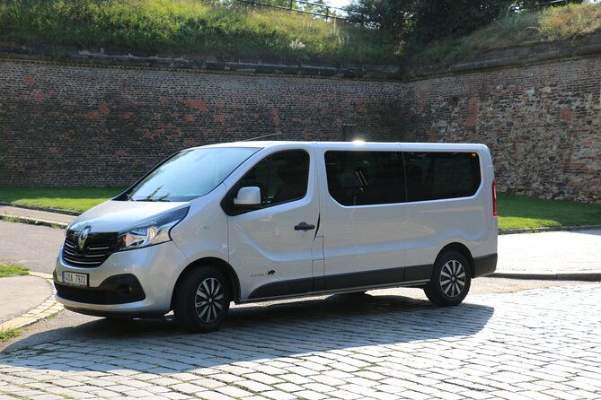 prague-airport-transfers-praga-aeropuerto-traslados-espanol-eng