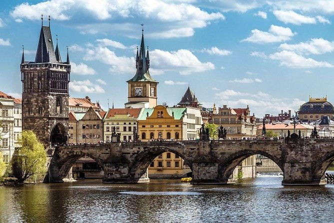 prague-airport-transfers-praga-aeropuerto-traslados-espanol-eng