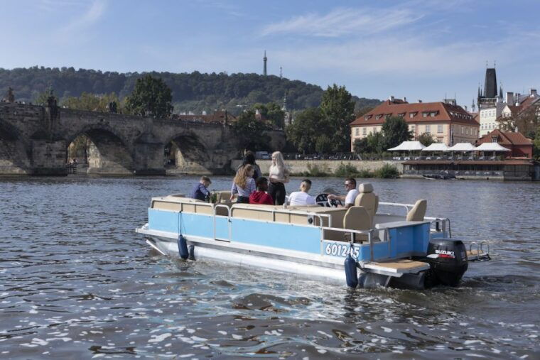 prague-beer-boat-tour