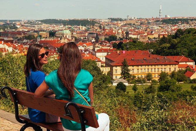 prague-best-sightseeing-walking-tour-with-a-private-local-guide