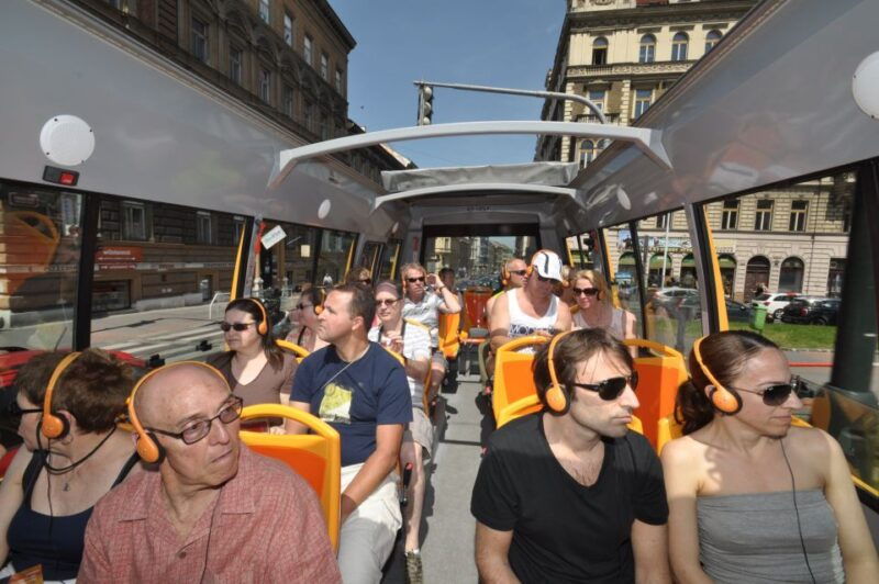 prague-big-bus-hop-on-hop-off-tour-and-vltava-river-cruise