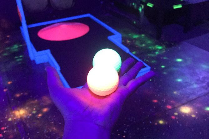 prague-black-light-mini-golf-admission-ticket