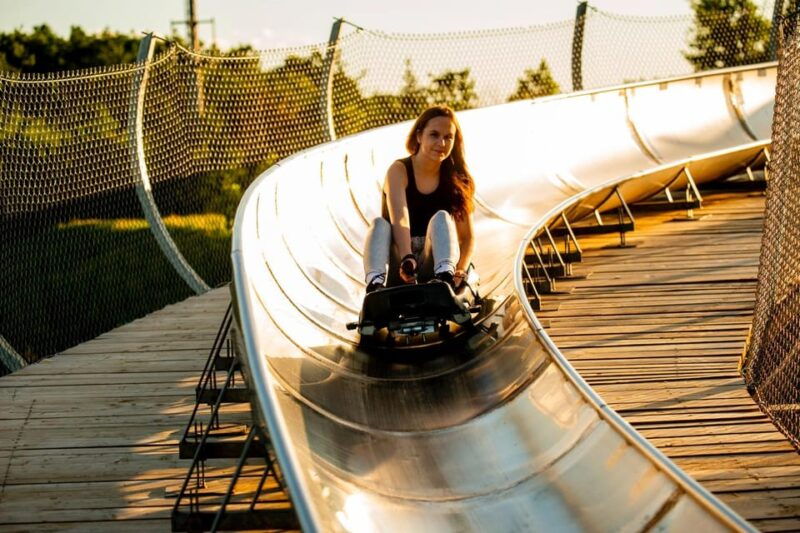 prague-bobsledding-private-transport