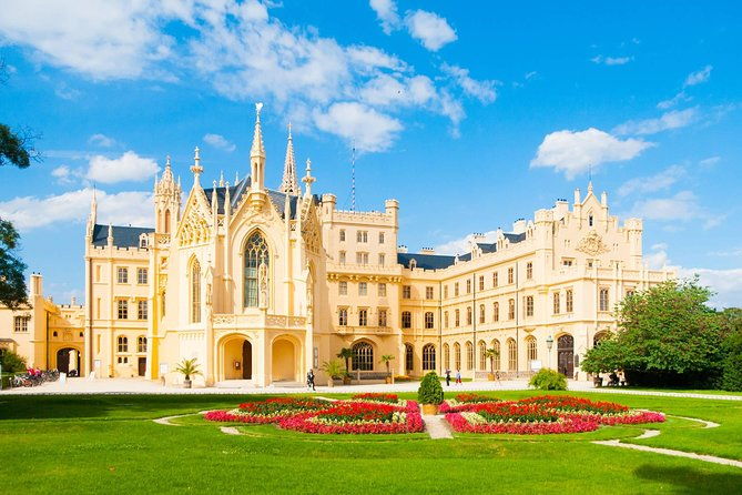 prague-bratislava-one-way-sightseeing-day-tour